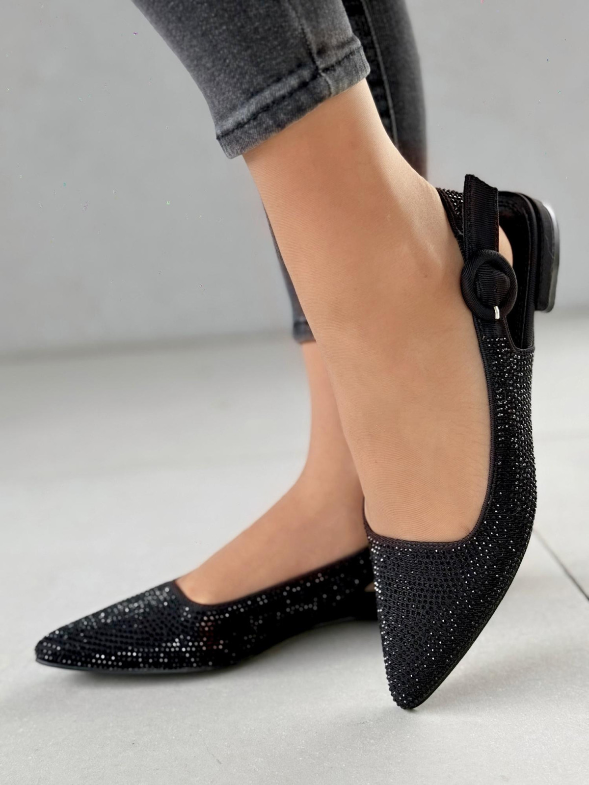 Wyjątkowe i wygodne czółenka