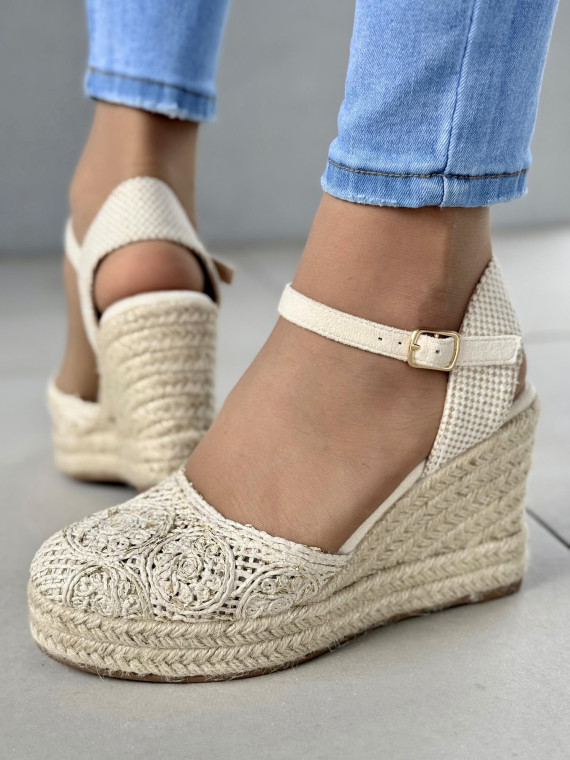 Piękne i wygodne espadryle