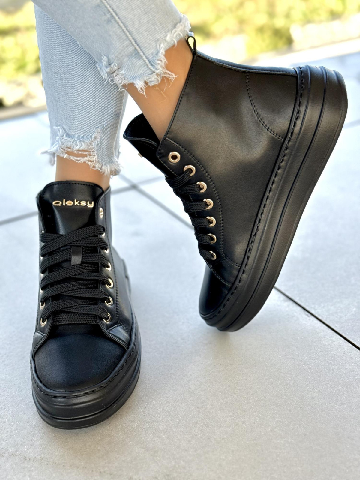 Sneakersy OLEKSY ze skóry Polskiej produkcji