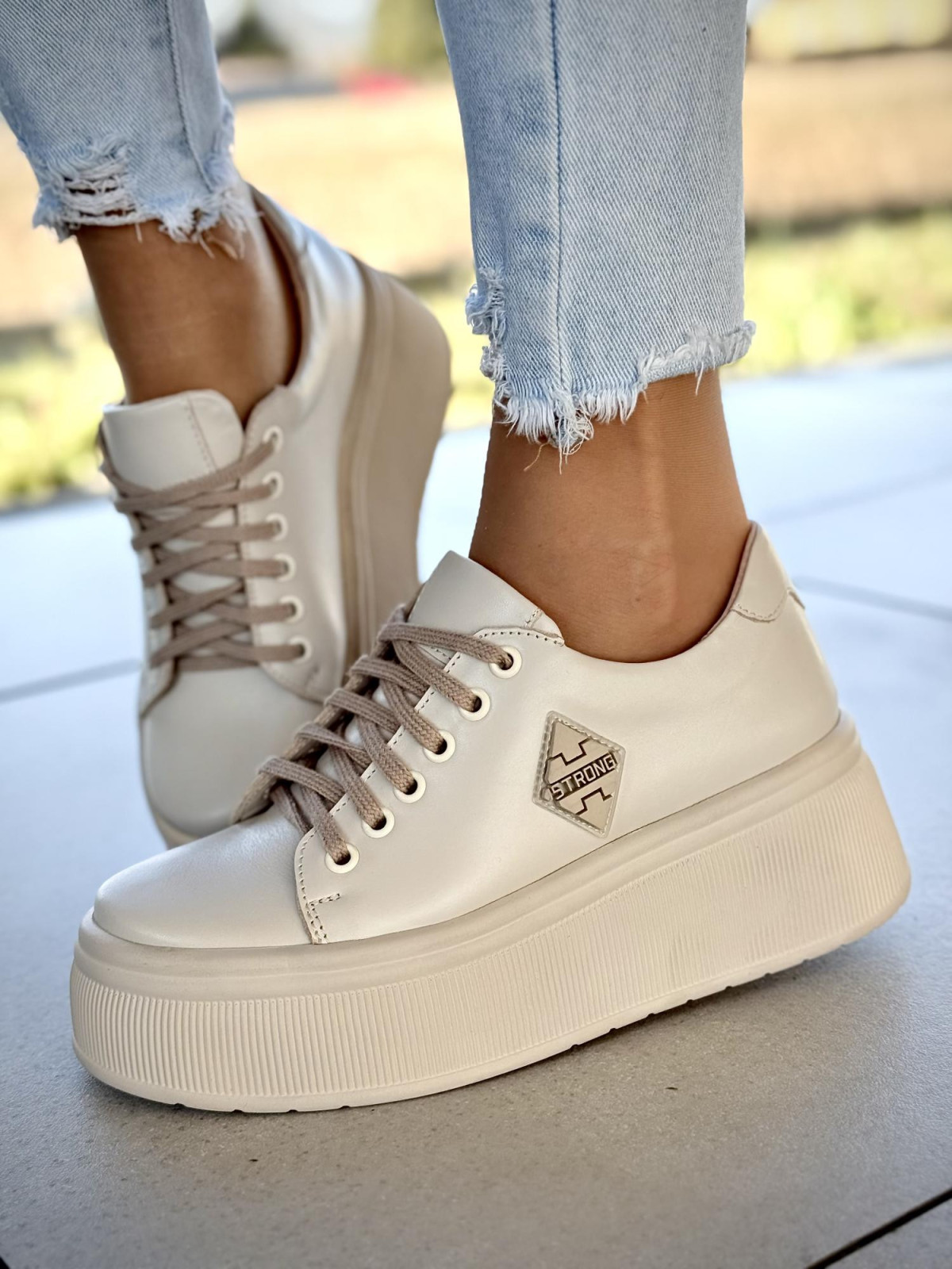 Sneakersy OLEKSY ze skóry naturalnej Polskiej produkcji