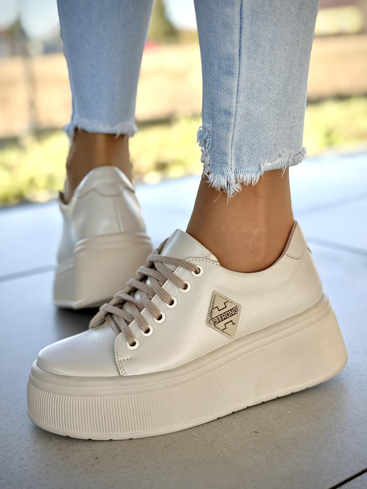 Sneakersy OLEKSY ze skóry naturalnej Polskiej produkcji