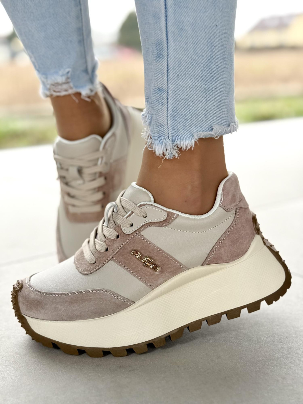 Sneakersy damskie ze skóry naturalnej