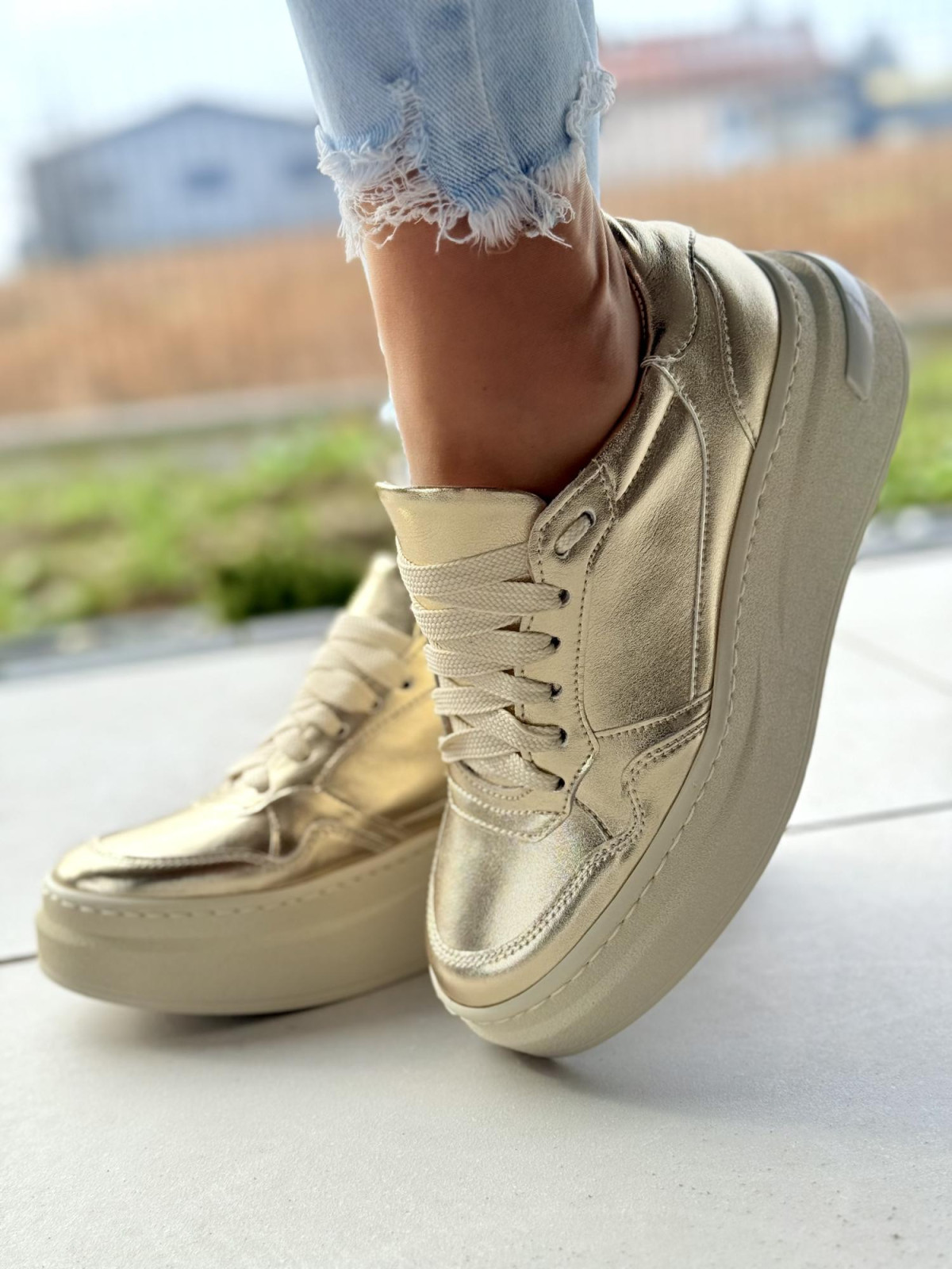 Sneakersy OLEKSY ze skóry Polskiej produkcji