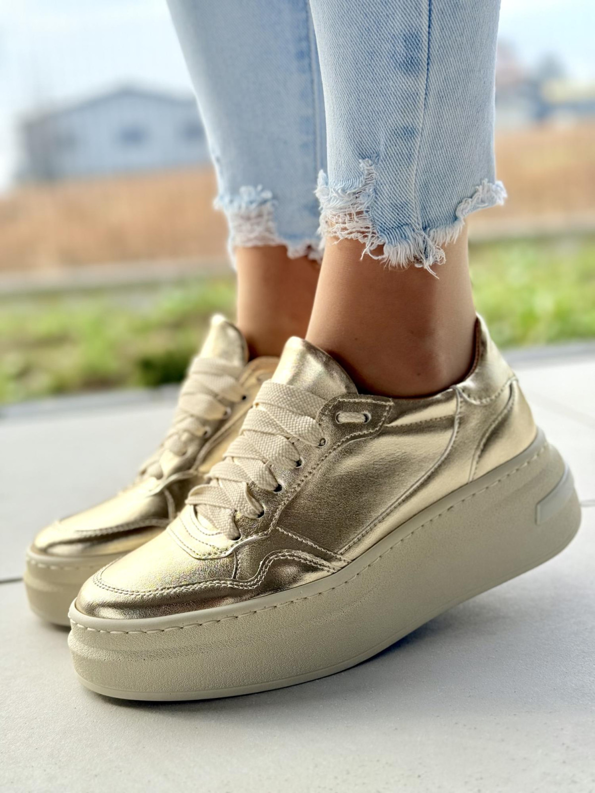 Sneakersy OLEKSY ze skóry Polskiej produkcji