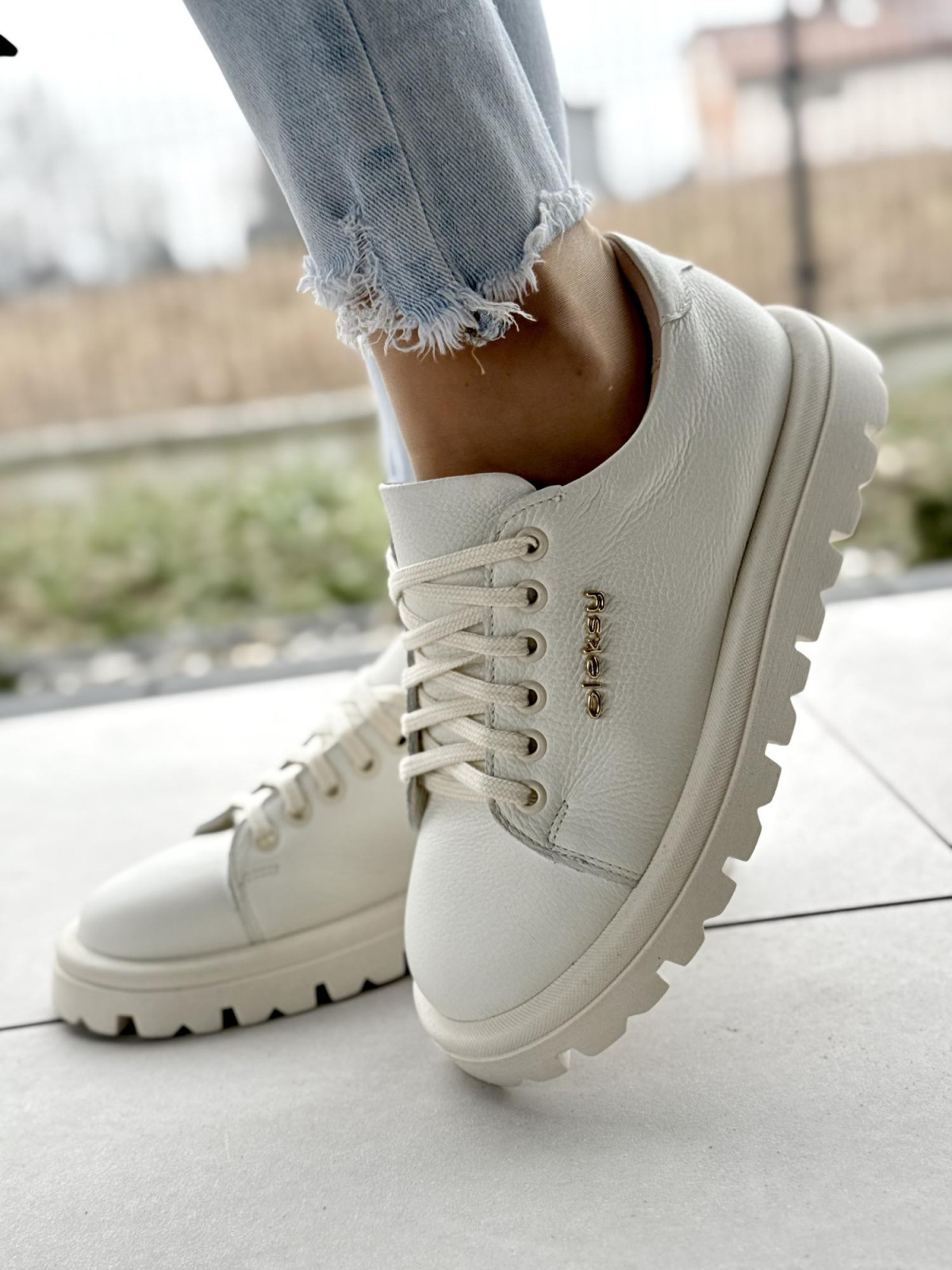 Półbuty damskie OLEKSY ze skóry naturalnej Polskiej produkcji