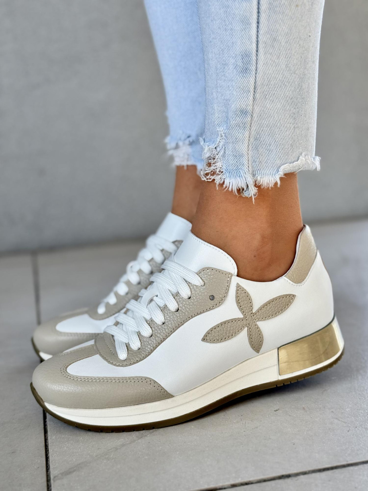 Sneakersy OLEKSY ze skóry naturalnej, Polskiej produkcji