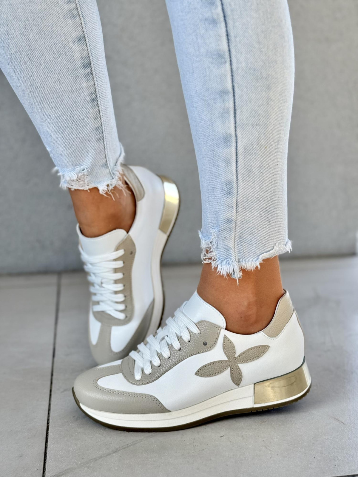 Sneakersy OLEKSY ze skóry naturalnej, Polskiej produkcji