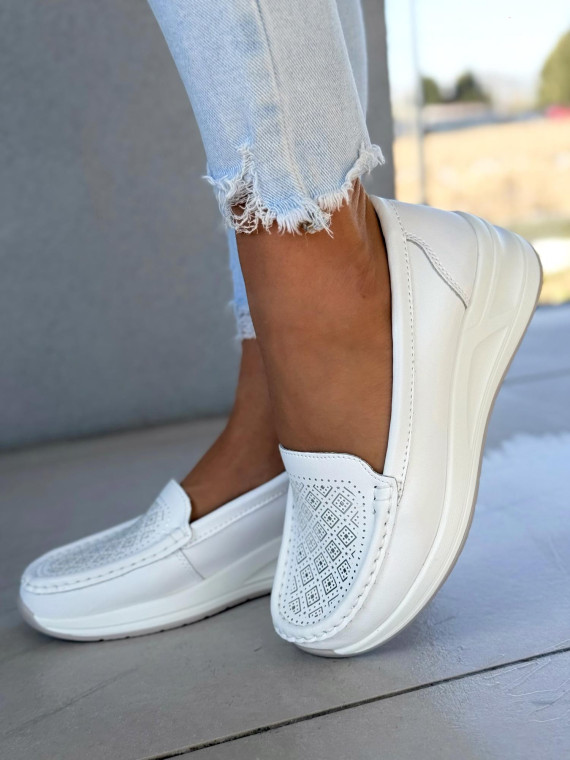 Mokasyny ze skóry naturalnej