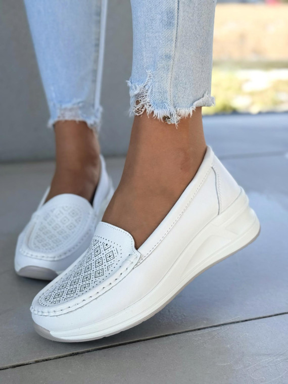 Mokasyny ze skóry naturalnej