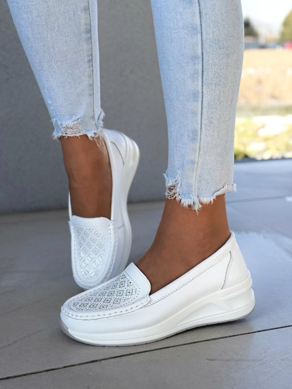 Mokasyny ze skóry naturalnej