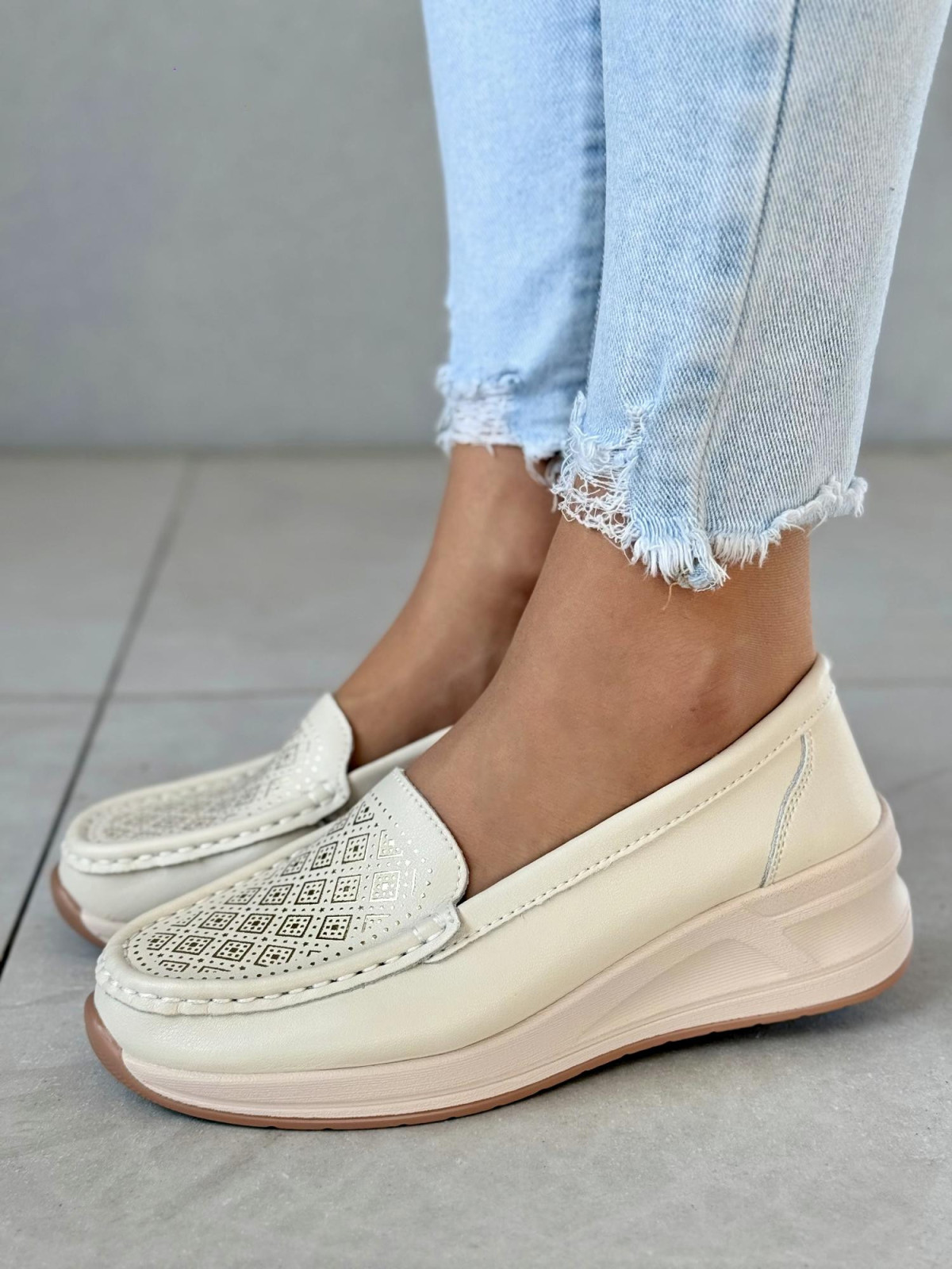 Mokasyny ze skóry naturalnej