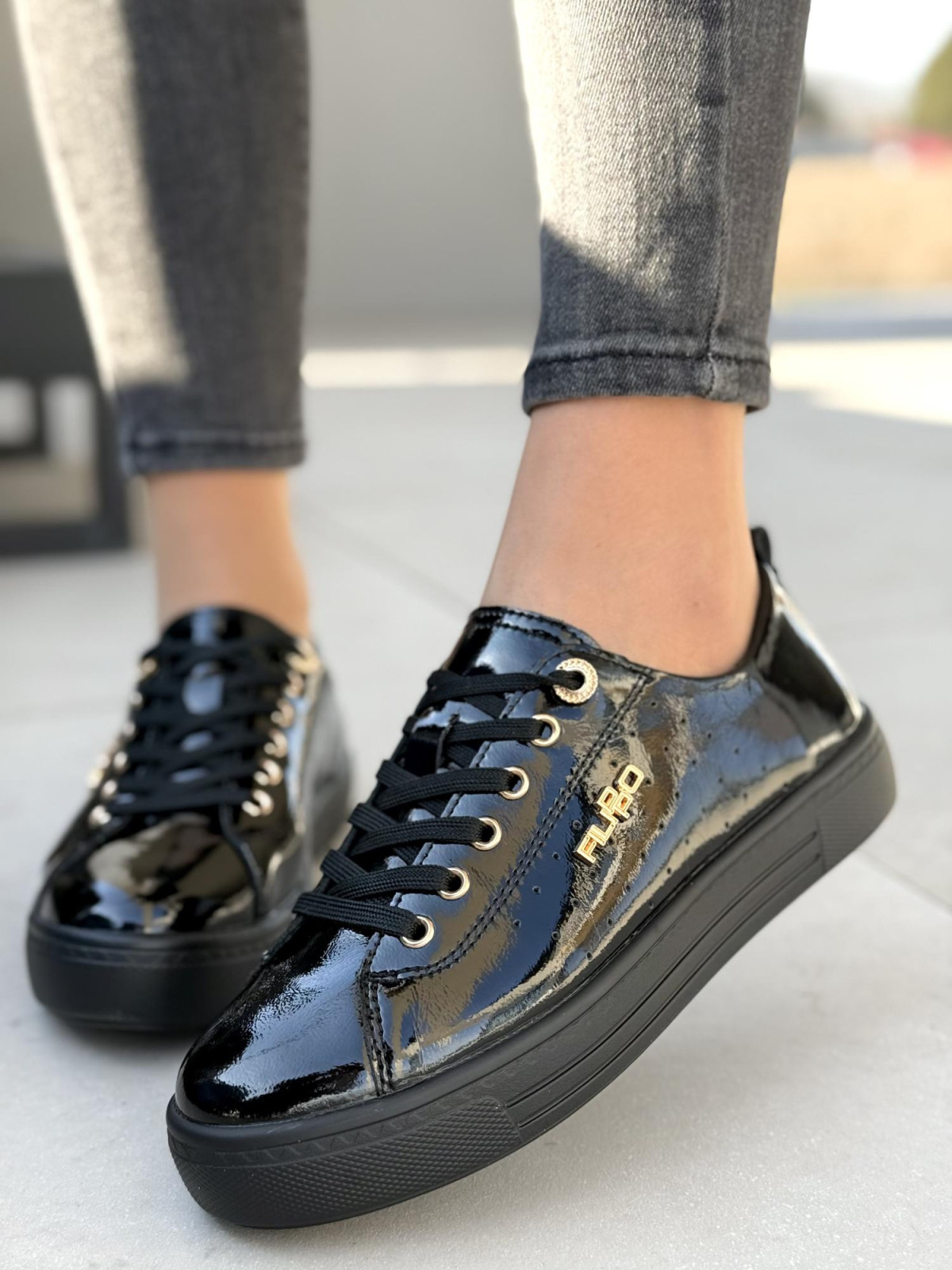 Sneakersy ze skóry naturalnej