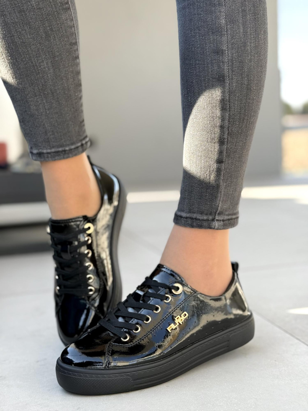 Sneakersy ze skóry naturalnej