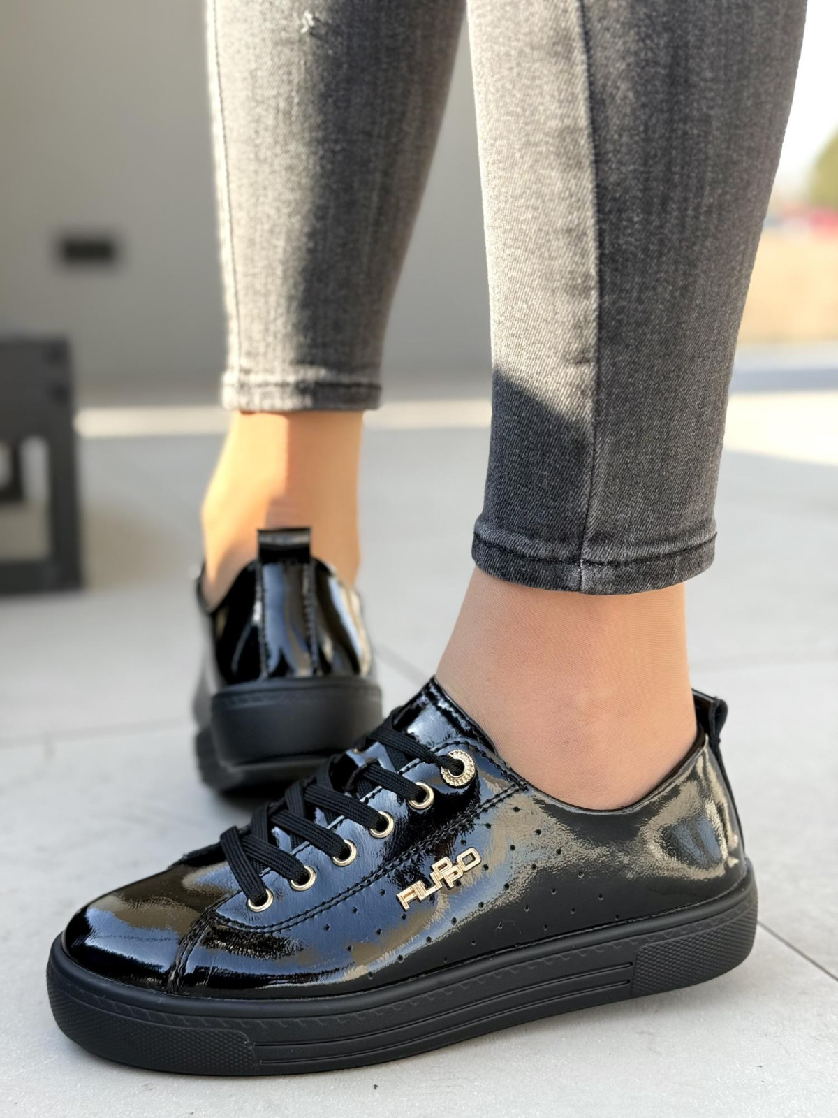 Sneakersy ze skóry naturalnej