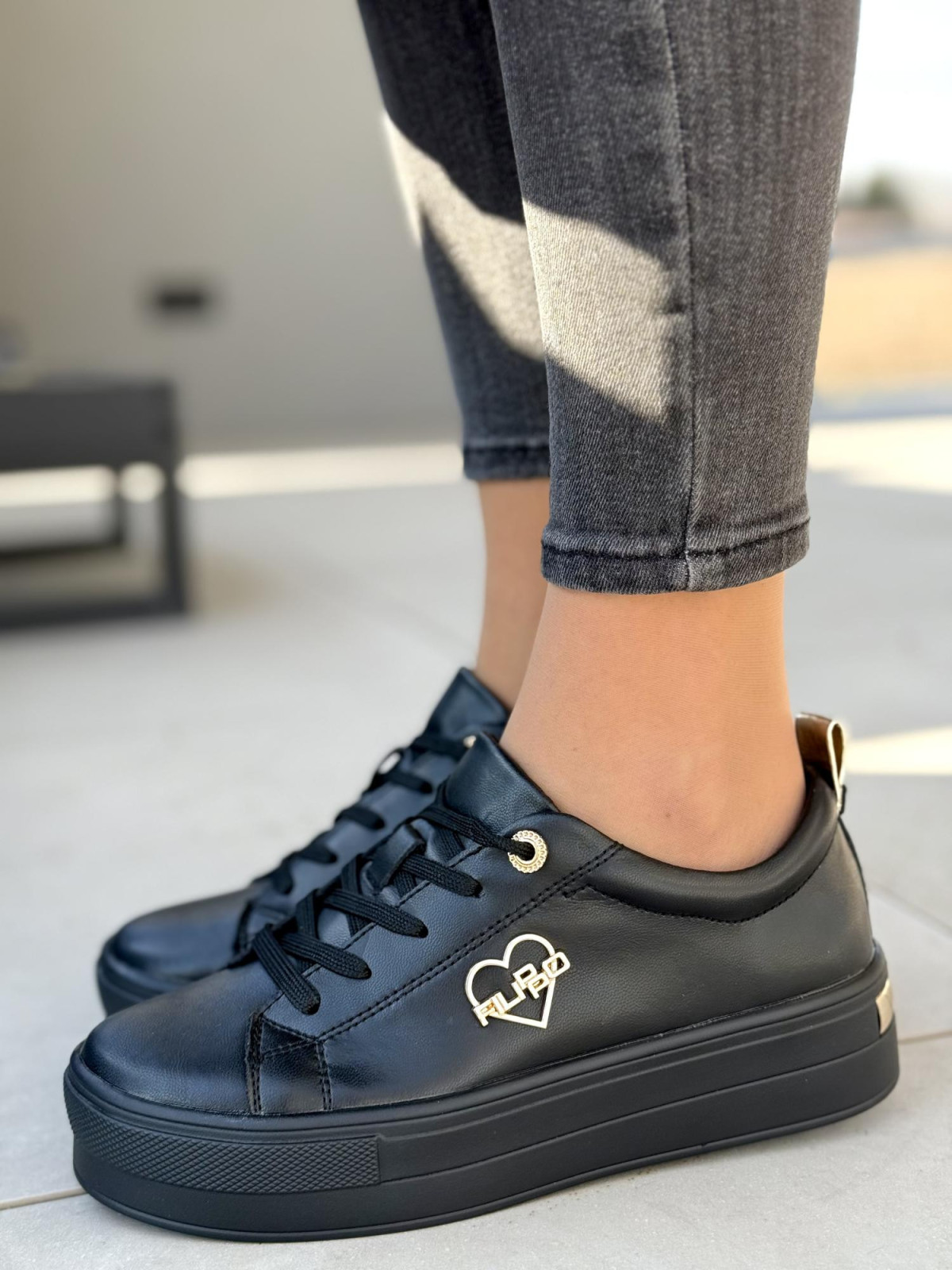 Sneakersy ze skóry naturalnej