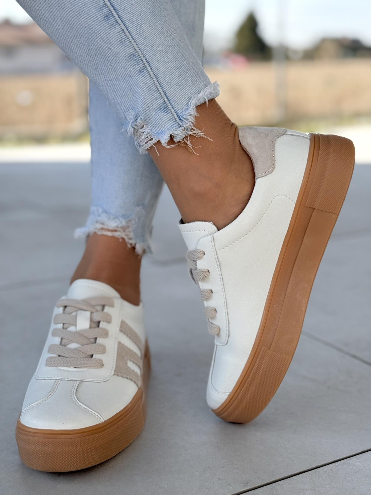 Sneakersy ze skóry naturalnej