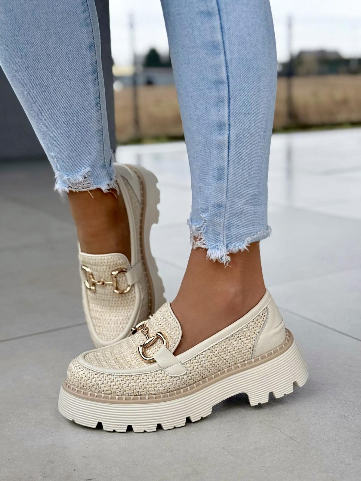 Modne mokasyny damskie ze skóry naturalnej