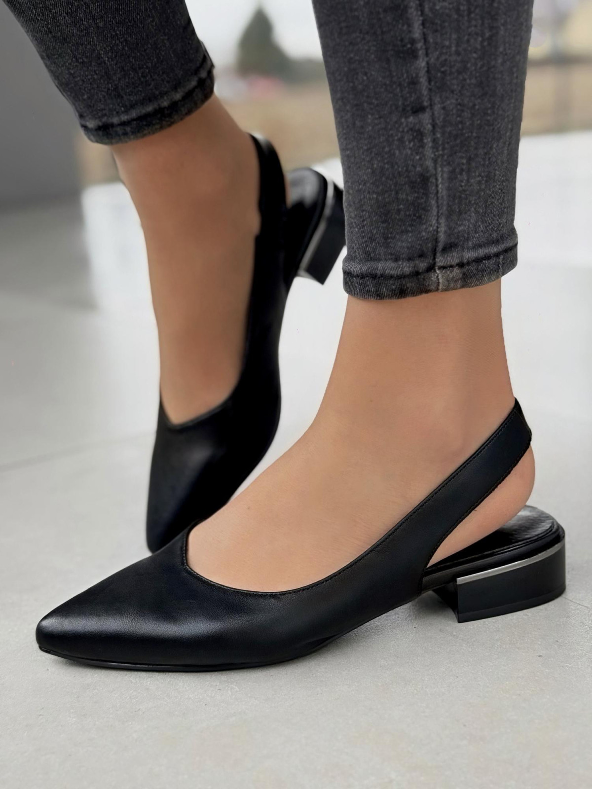 Wyjątkowe czółenka ze skóry naturalnej