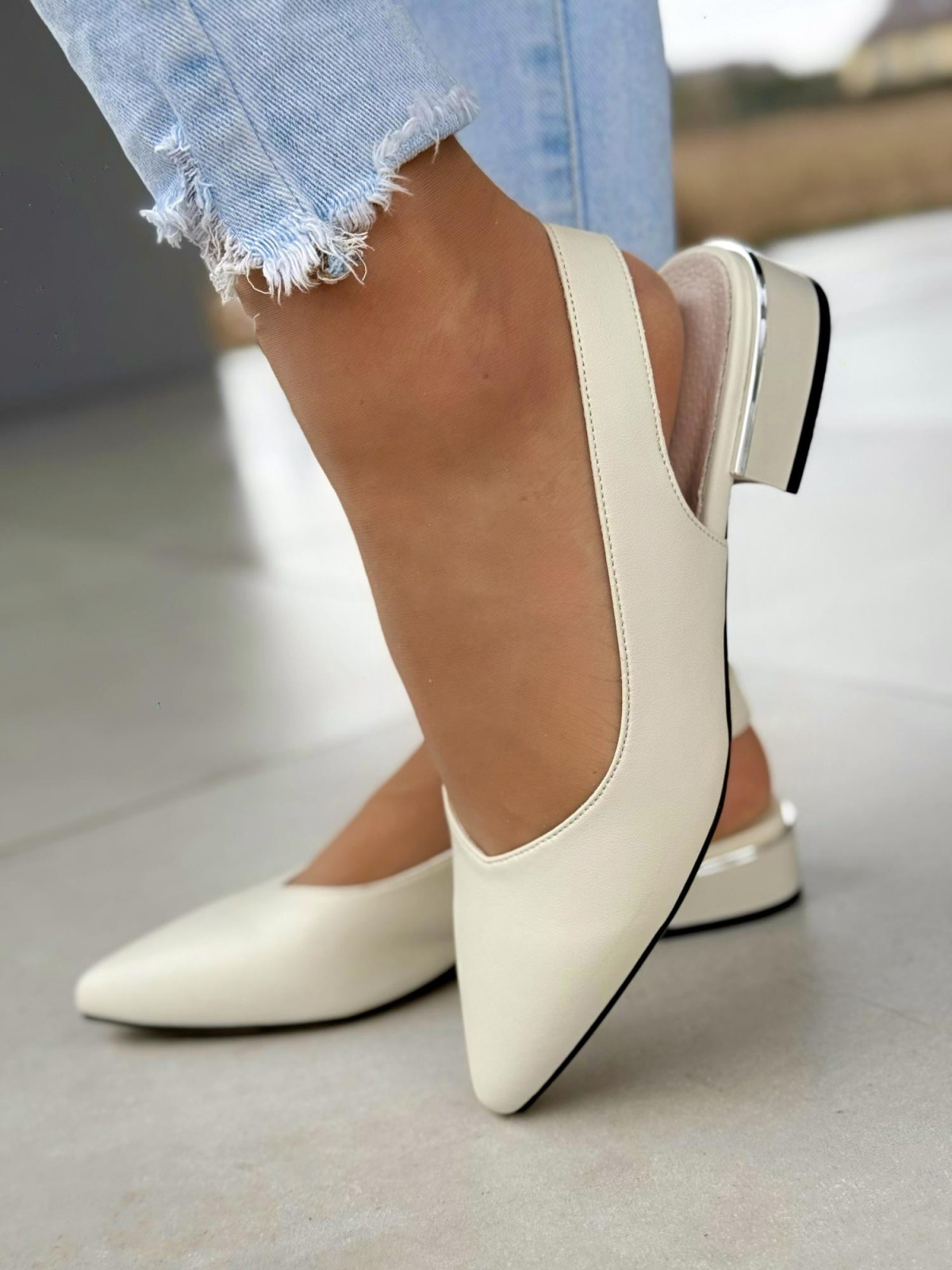 Czółenka ze skóry naturalnej