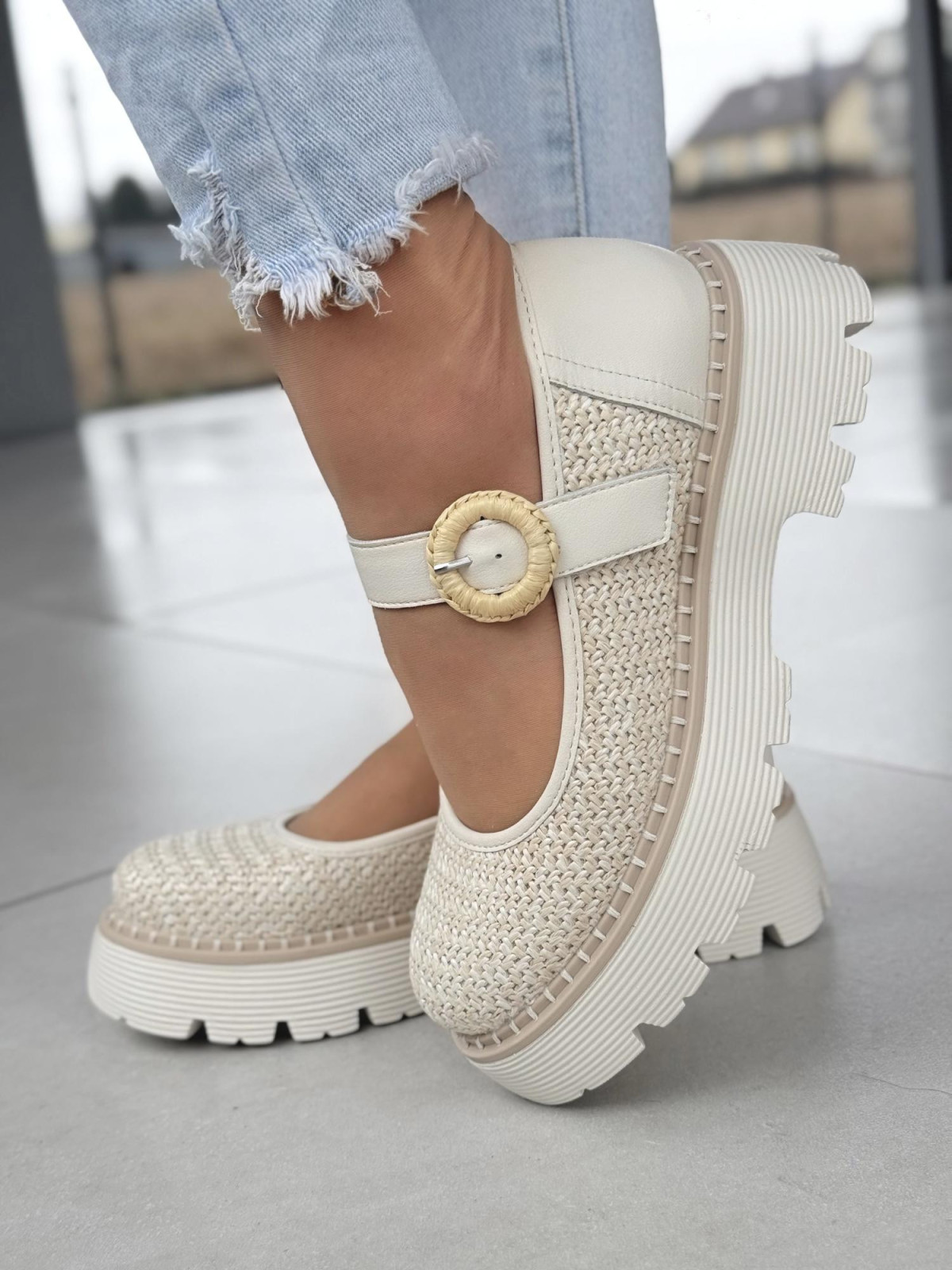 Modowe półbuty damskie ze skóry naturalnej