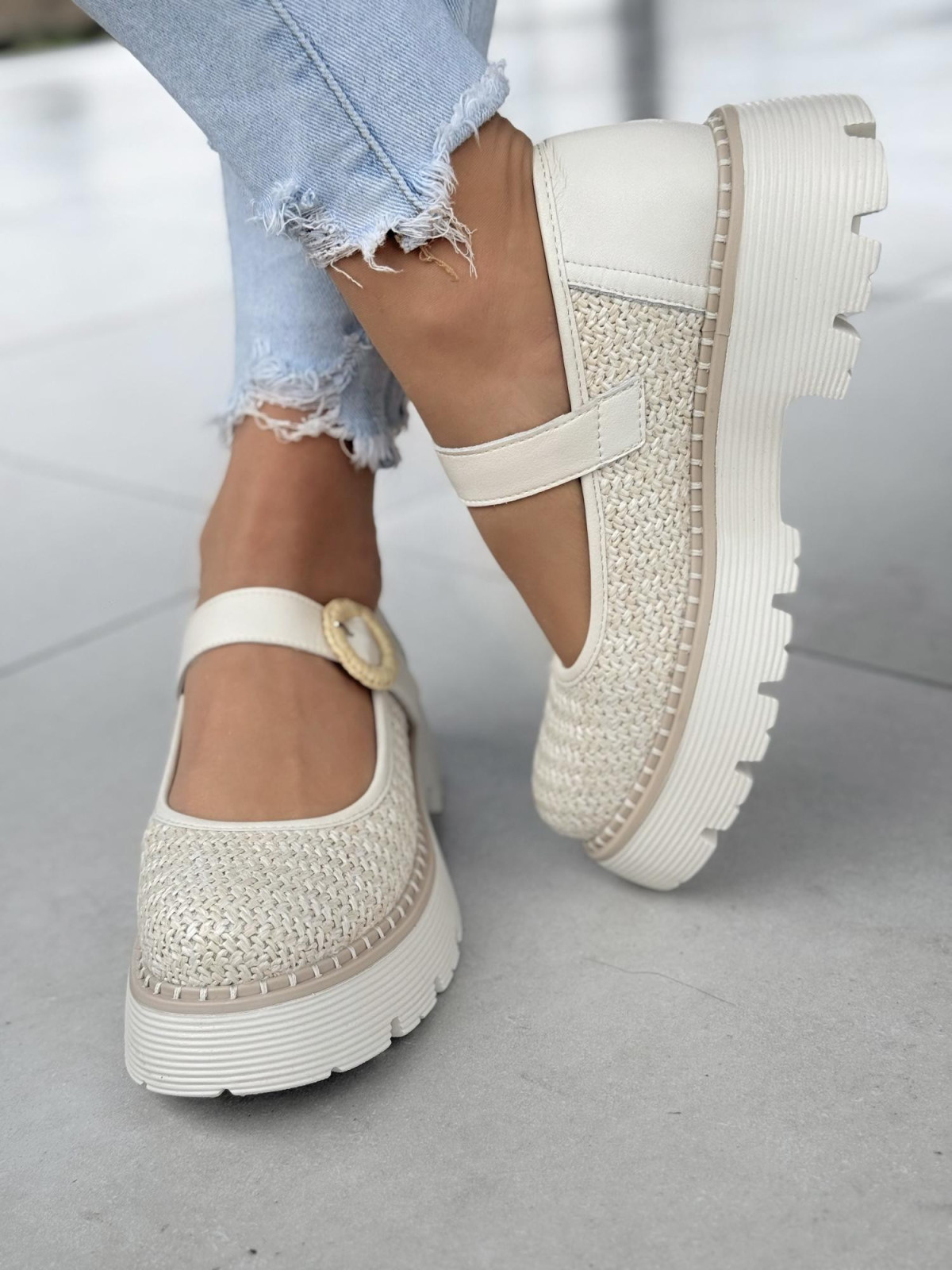 Modowe półbuty damskie ze skóry naturalnej