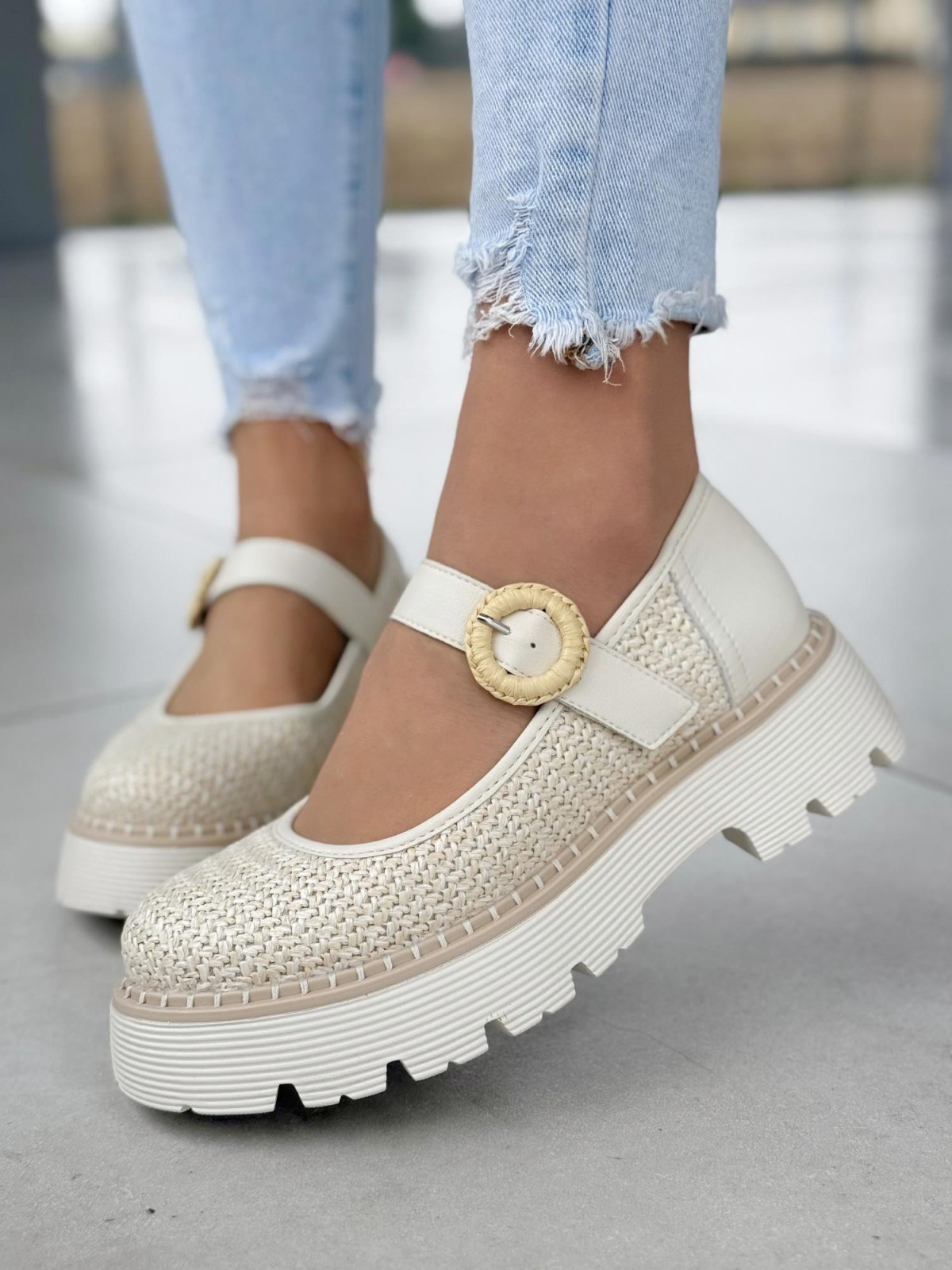 Modowe półbuty damskie ze skóry naturalnej