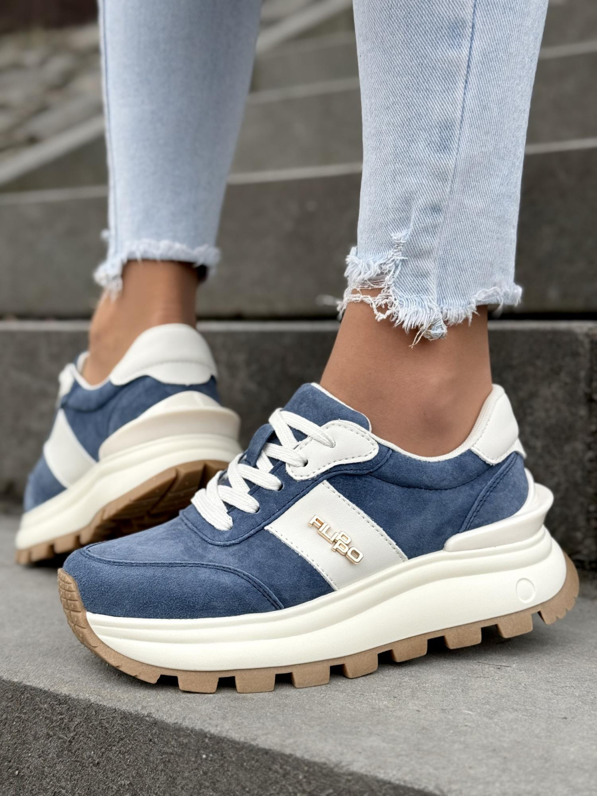 Sneakersy damskie ze skóry naturalnej