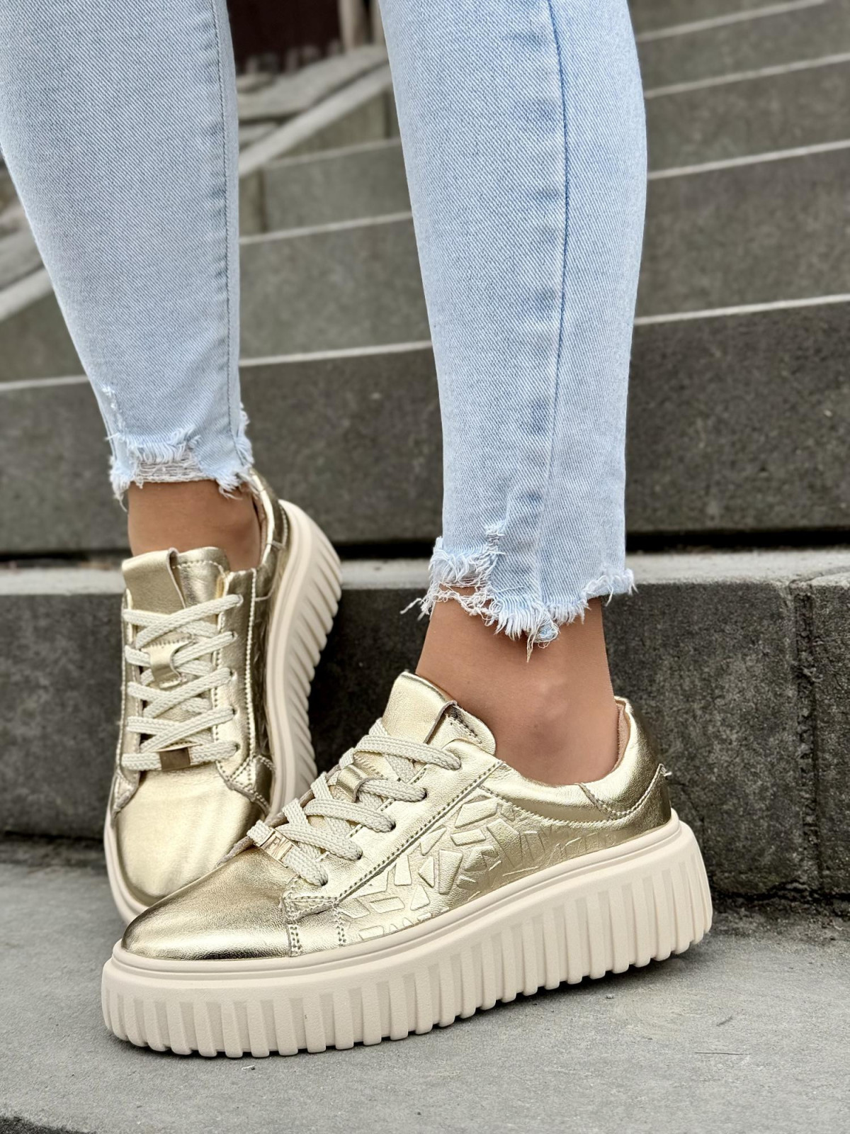 Piękne sneakersy damskie ze skóry naturalnej