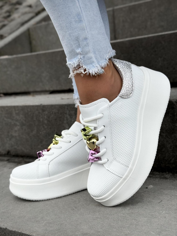 Wyjątkowe sneakersy ze skóry naturalnej