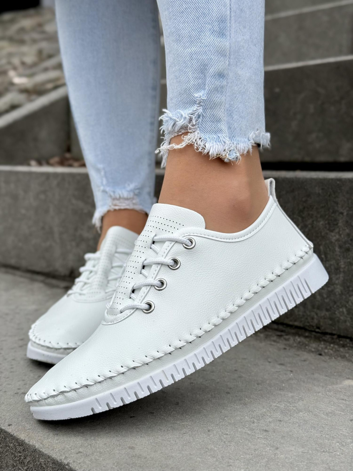 Sneakersy damskie ze skóry naturalnej