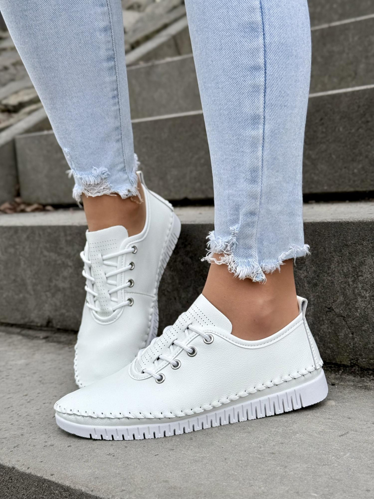 Sneakersy damskie ze skóry naturalnej