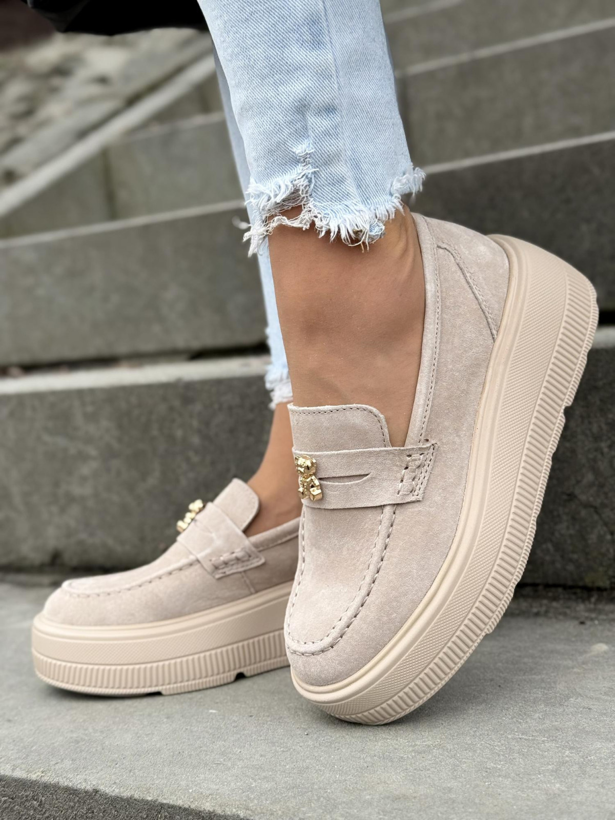 Wyjątkowe mokasyny ze skóry naturalnej