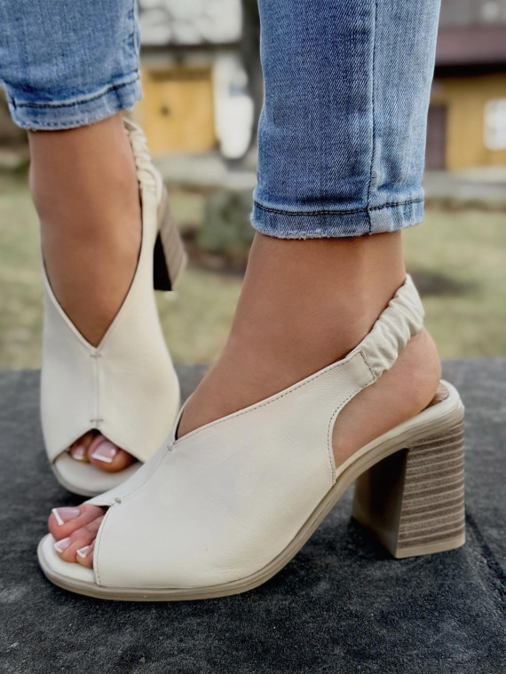 Sandałki damskie ze skóry naturalnej