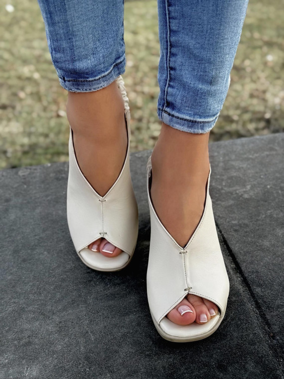 Sandałki damskie ze skóry naturalnej