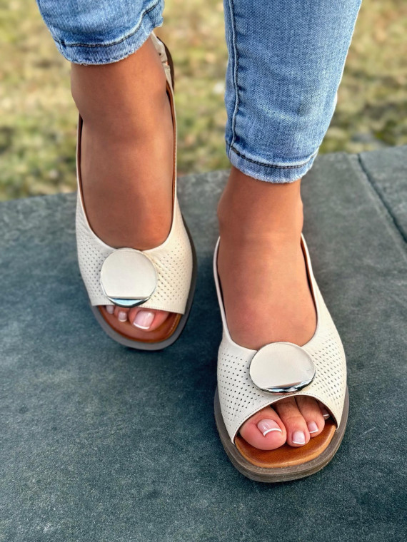 Sandałki damskie ze skóry naturalnej