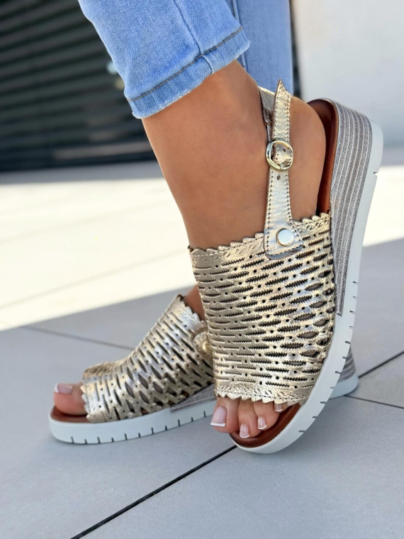 Sandałki damskie ze skóry naturalnej