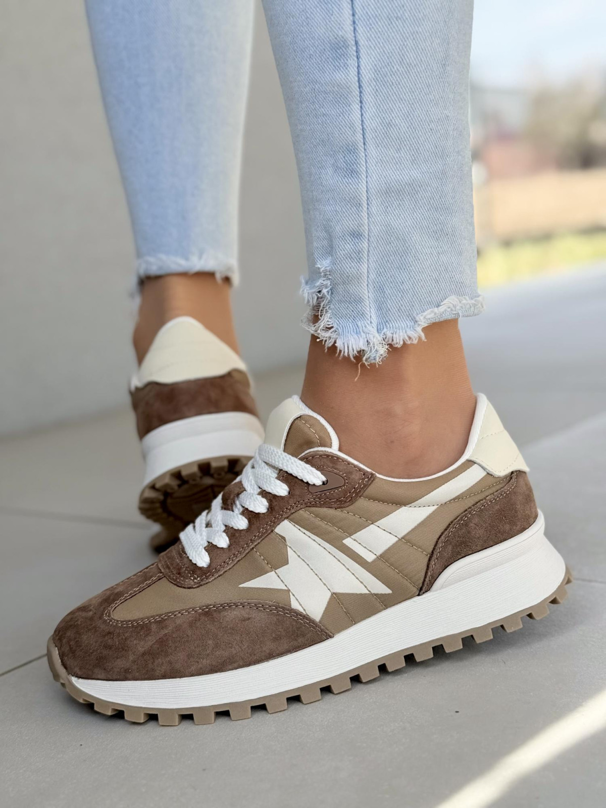 Sneakersy damskie ze skóry naturalnej