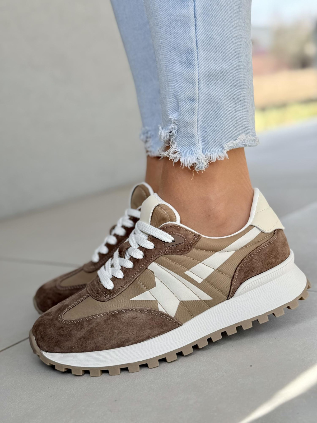 Sneakersy damskie ze skóry naturalnej