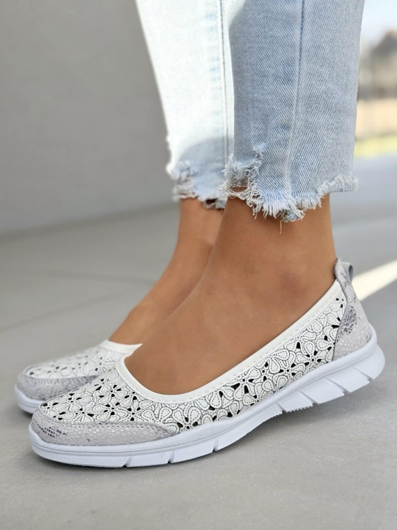 Wygodne balerinki ze skóry naturalnej