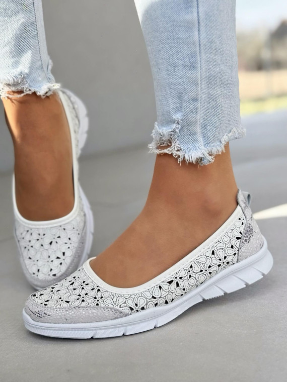 Wygodne balerinki ze skóry naturalnej