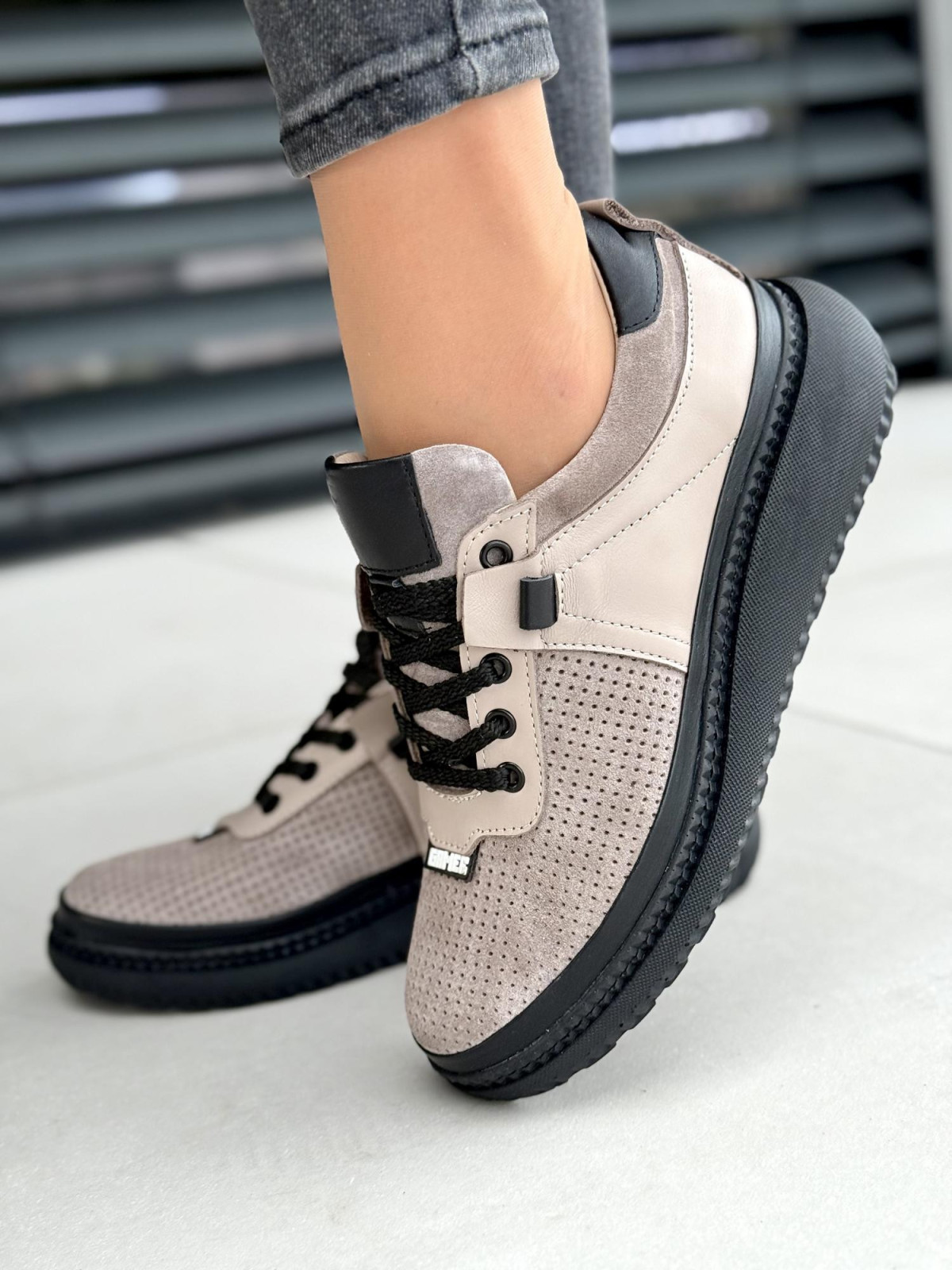 Sneakersy damskie ze skóry naturalnej