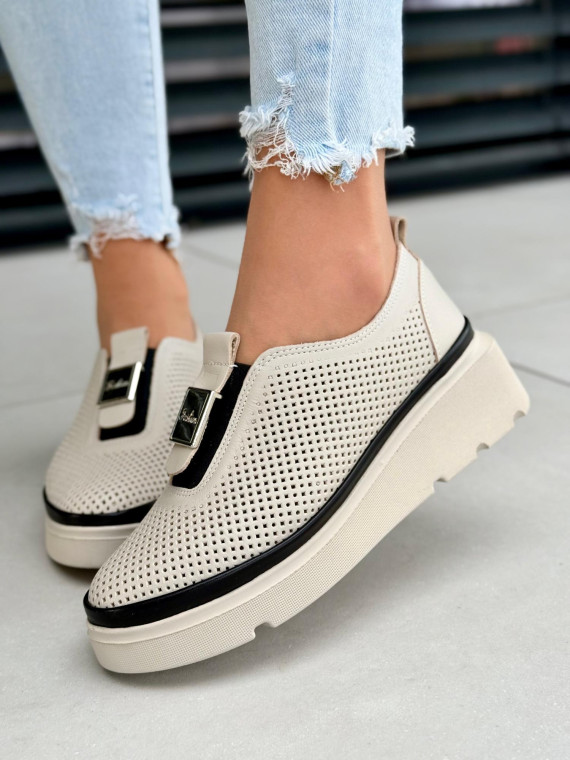 Beżowe sneakersy ze skóry naturalnej