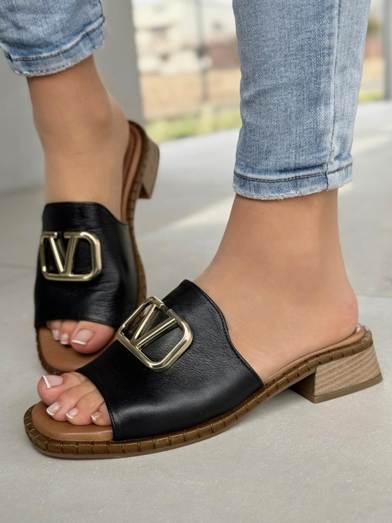 Klapki damskie ze skóry naturalnej