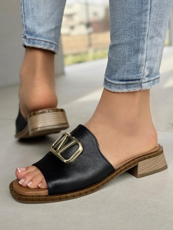 Klapki damskie ze skóry naturalnej