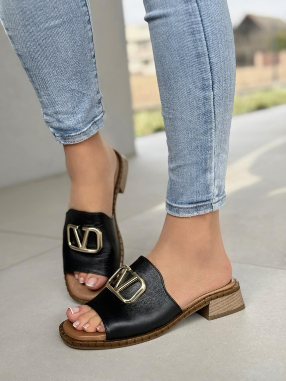 Klapki damskie ze skóry naturalnej