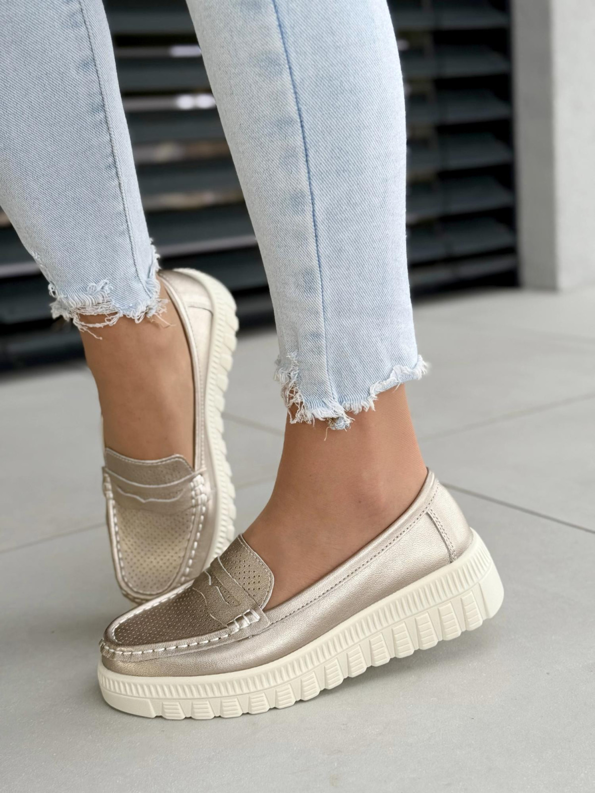 Mokasyny damskie ze skóry naturalnej