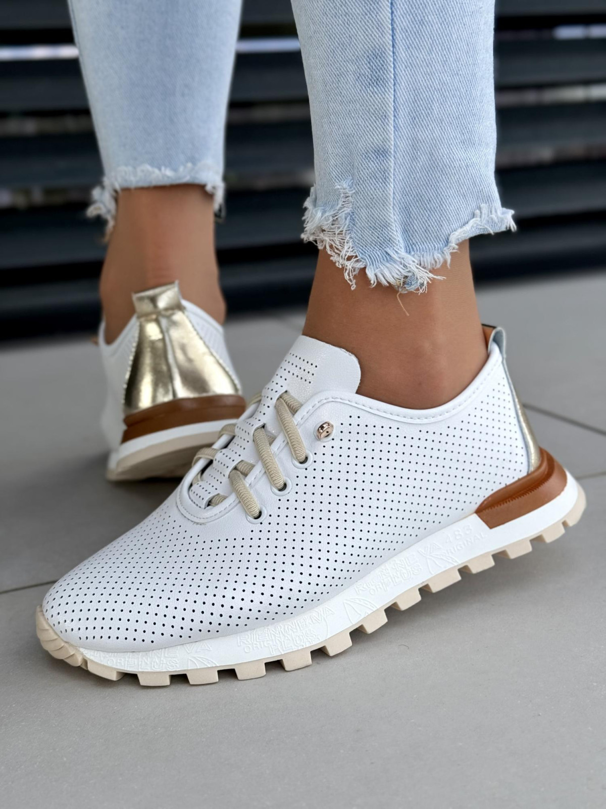 Sneakersy damskie ze skóry naturalnej