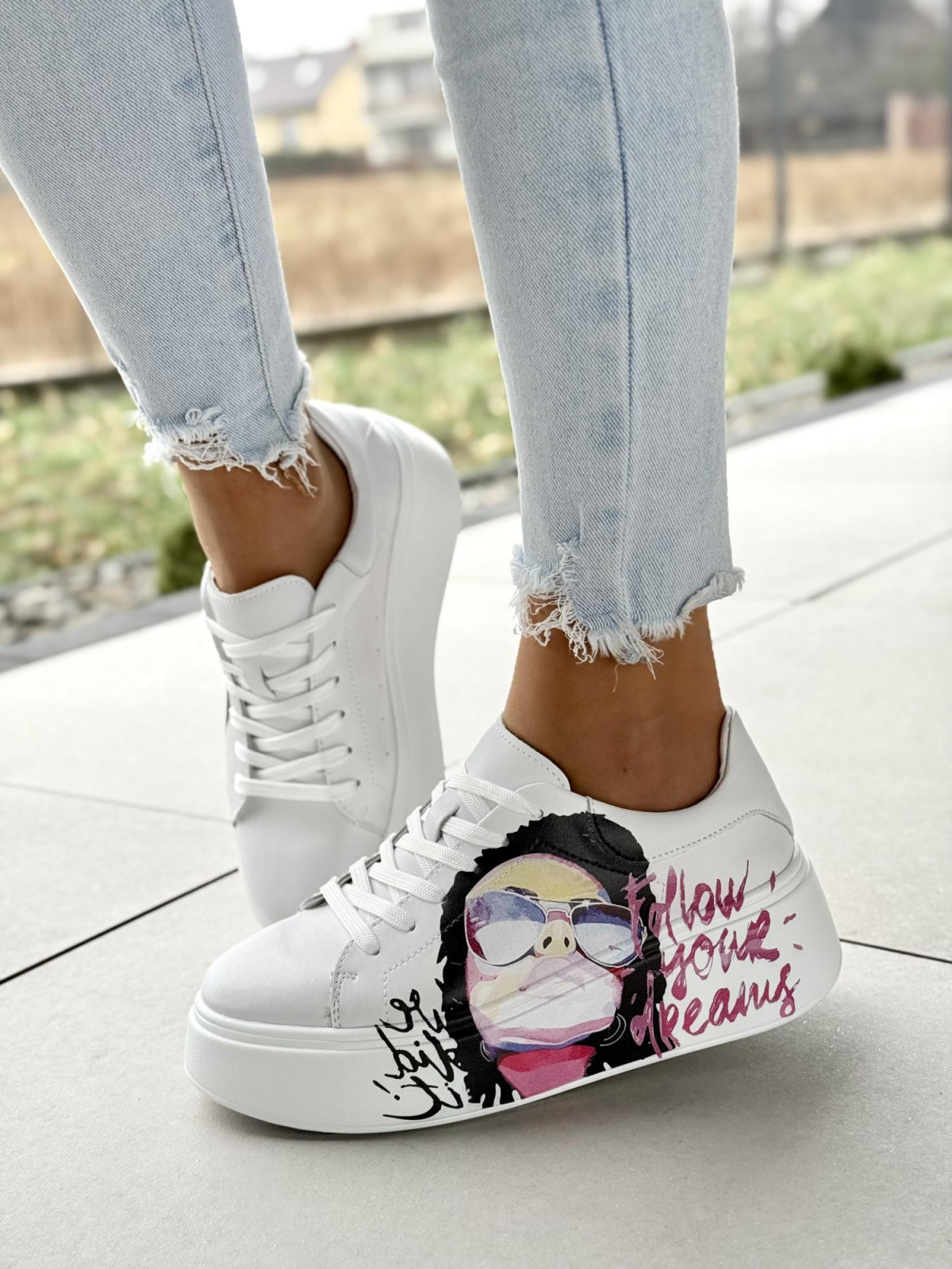 Wyjątkowe sneakersy damskie ze skóry naturalnej