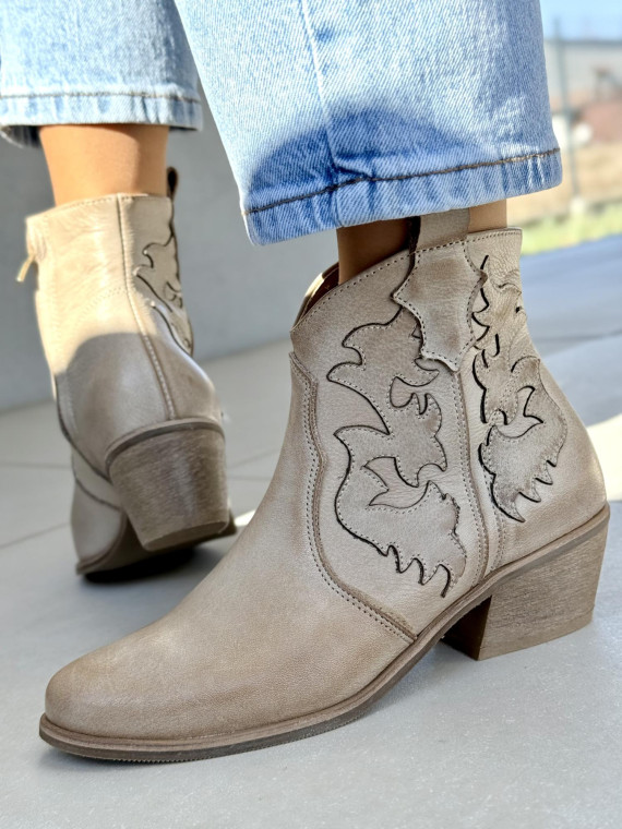 Piękne kowbojki ze skóry naturalnej OLEKSY Polskiej produkcji