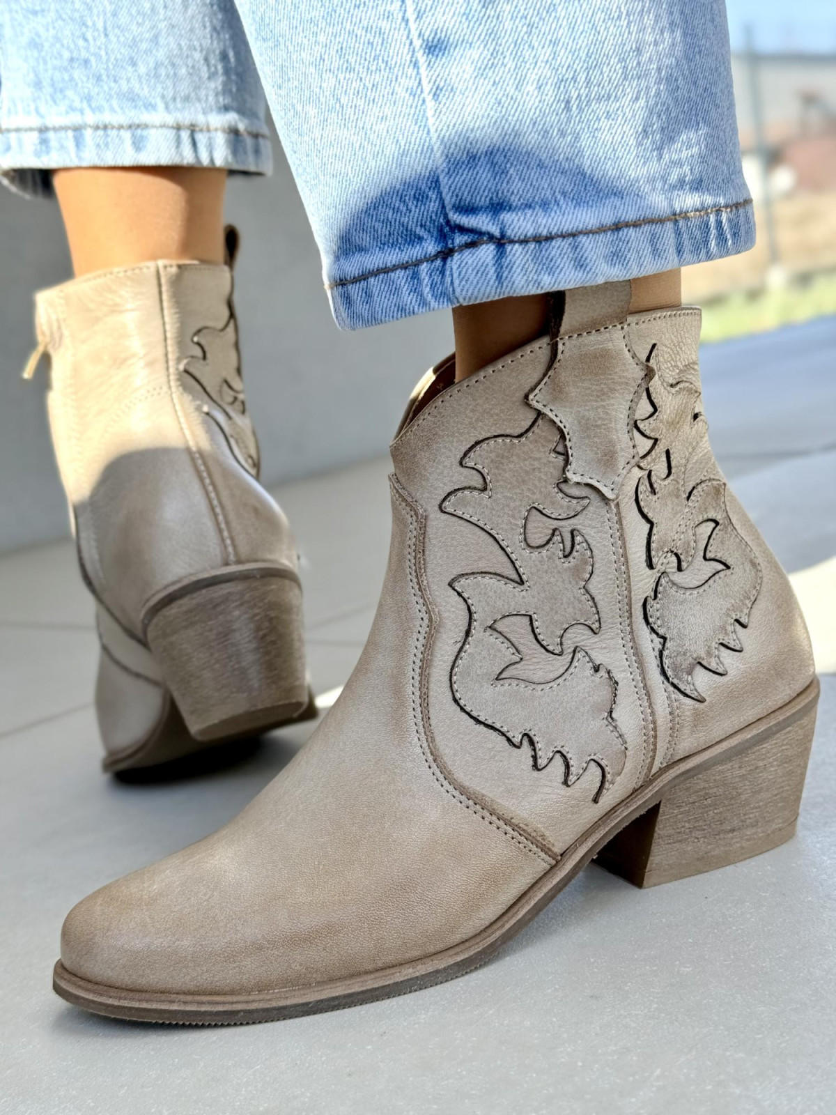 Piękne kowbojki ze skóry naturalnej OLEKSY Polskiej produkcji